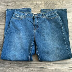 Levi’s perfectly slimming 512 bootcut jeans